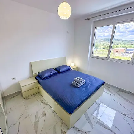 Starfish Apartament Golem (Tirana)